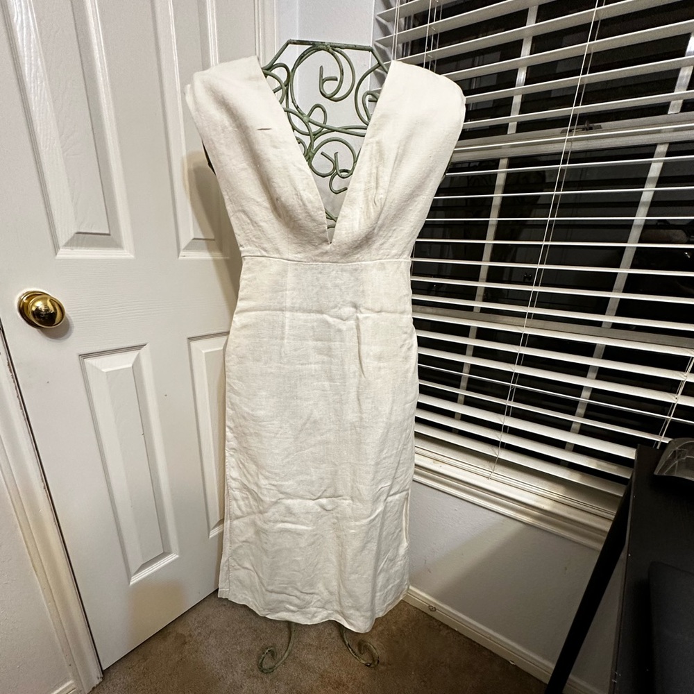 St. Agni Cream Backless V-Neck Dress